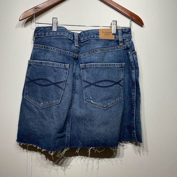 Jean shorts - Picture 2 of 3